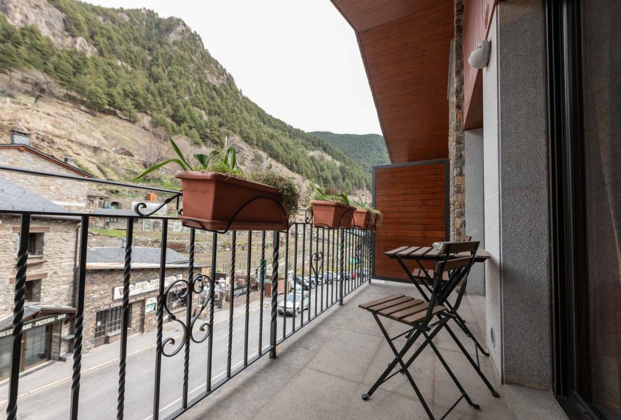 Apartaments Sant Moritz Arinsal Exterior foto