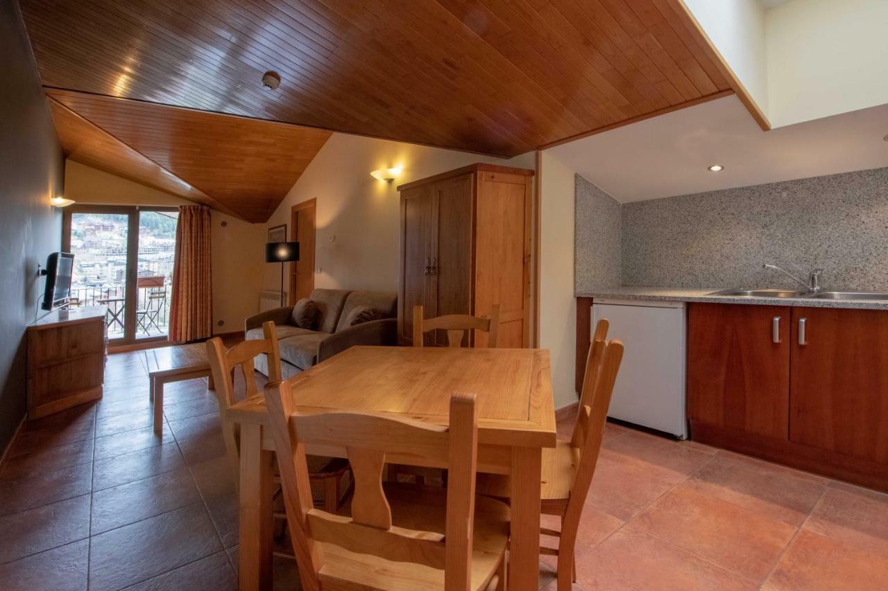 Apartaments Sant Moritz Arinsal Exterior foto